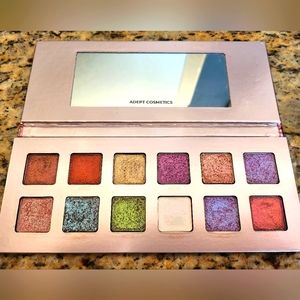 ADEPT COSMETICS Plain Jane Remastered Eyeshadow palette